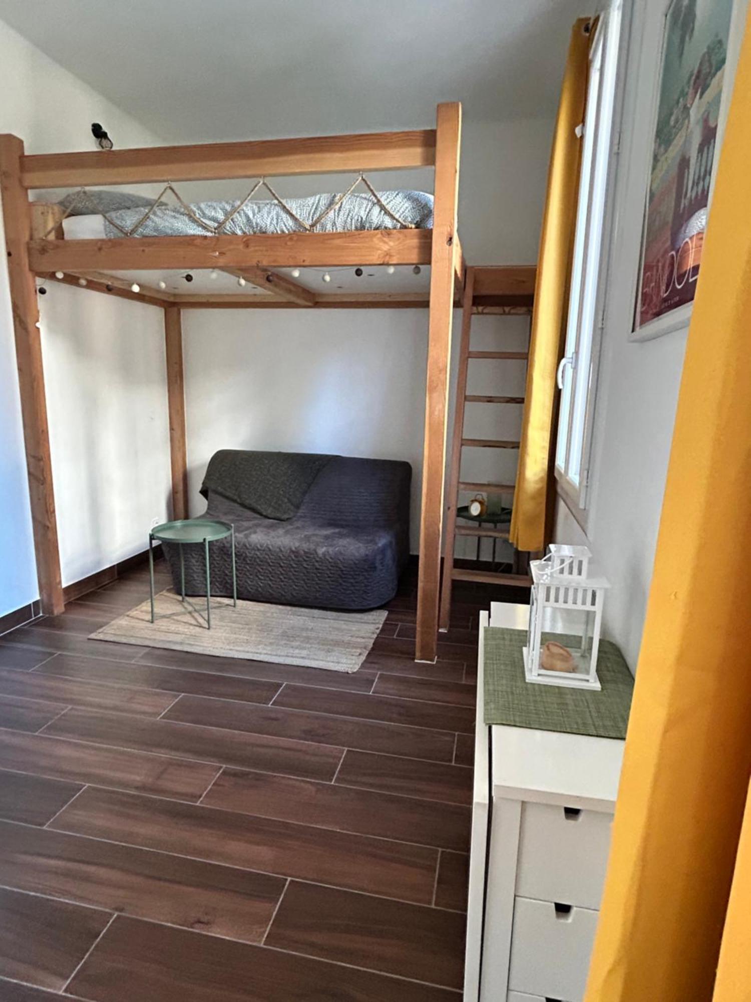 Agreable Studio Renove Avec Place De Parking Bandol Eksteriør billede